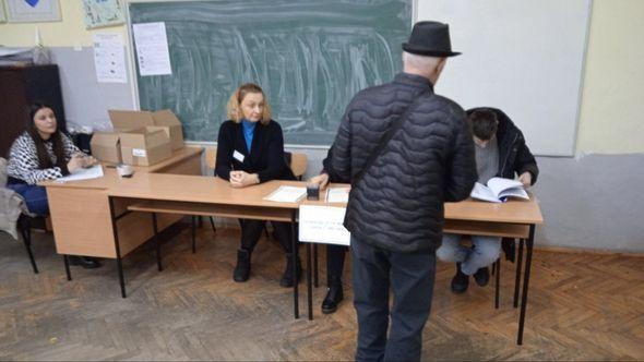 Izbori u Bihaću - Avaz