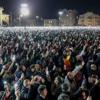 Veliki protest u Budimpešti protiv Orbana: Na ulicama hiljade Mađara