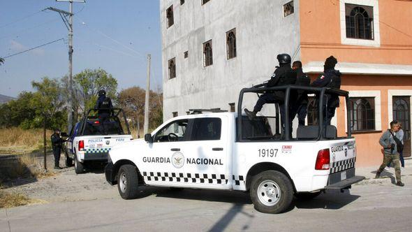 Meksička policija - Avaz