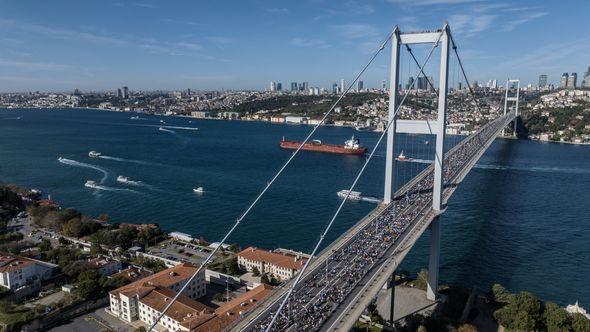 Istanbulski maraton - Avaz