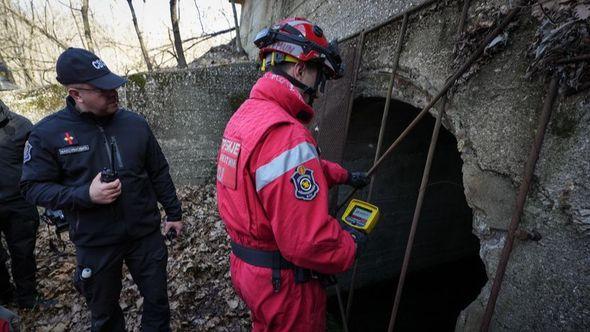 MUP Srbije objavio nove slike pretrage za djevojčicom: Ovo je podzemni kanal ispod naselja gdje je nestala Danka (2)