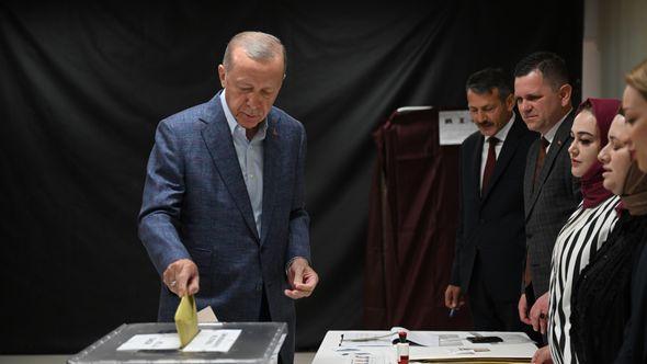 Erdoan glasao u Istanbulu - Avaz