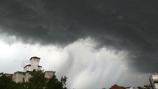 Crni oblaci nadvili se nad sjeveroistokom BiH