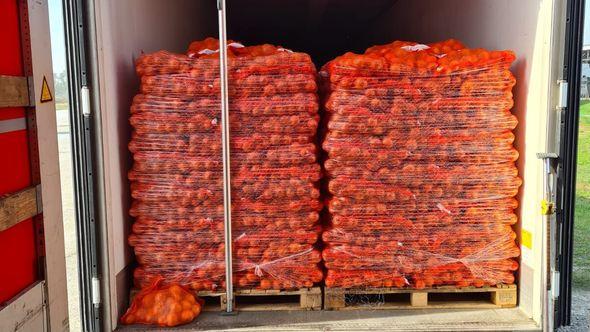 Zaplijenjeno 18 tona krompira - Avaz