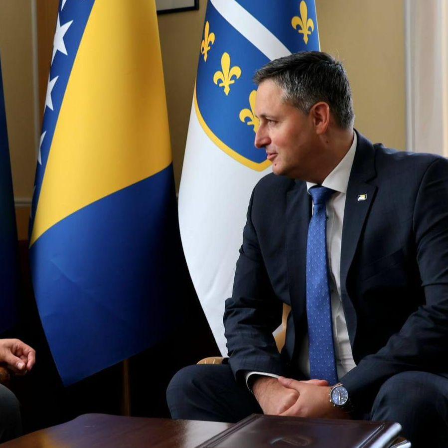Bećirović i Rajli: UK snažno podržava suverenitet i terItorijalni integritet BiH