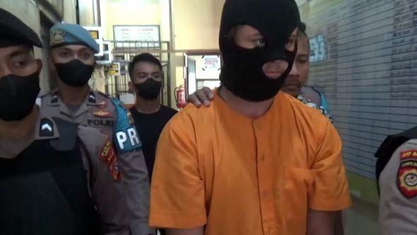 Risbi-Džons: Uhapšen u Indoneziji - Avaz