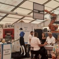 Video / Sajam poduzetništva i obrta "Grapos Expo": Svi htjeli da im robot skuha i posluži kafu