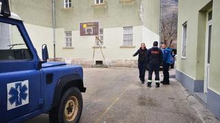 Pripadnici FUCZ uklonili bombu ispred škole u Mostaru