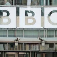 BBC voditelj optužen da je platio tinejdžeru za eksplicitne fotografije