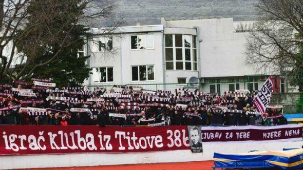 Navijači Sarajeva: Oštetili atletsku stazu - Avaz