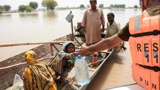 U Indiji se izlilo jezero: Više od sto nestalih, najmanje 14 osoba poginulo