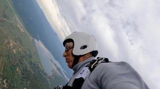 Ibrahim Kalesić, najstariji padobranac u Evropi za "Avaz": Trpim strašne bolove, a pomoći nema