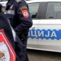 Sudar dva automobila na magistralnom putu Milići-Vlasenica: Povrijeđeno više osoba, saobraćaj obustavljen