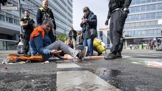 Klimatski aktivisti opet blokirali saobraćajnice u Berlinu