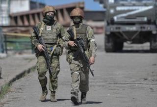 Britanci tvrde: Rusija završila obuku svoje armije, šalje je u Ukrajinu