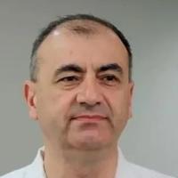 Prof. dr. Arnautović otišao 1994. godine iz KCUS-a