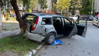 Sudar dva automobila u Lužanima: Jedna osoba povrijeđena 