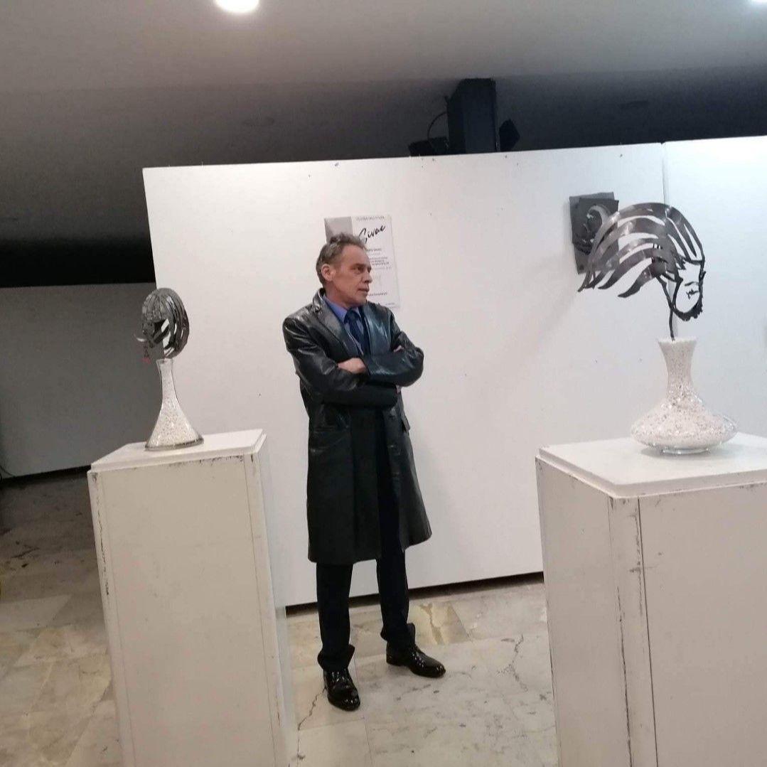 Otvorena izložba skulptura Enesa Sivca
