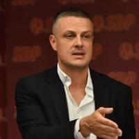 Vojin Mijatović: Nisu problem LGBT aktivisti, već pederi na vlasti