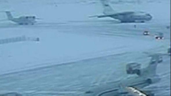 Snimak aviona koji se srušio - Avaz