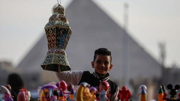 Ramazanski fenjeri u Egiptu - Avaz