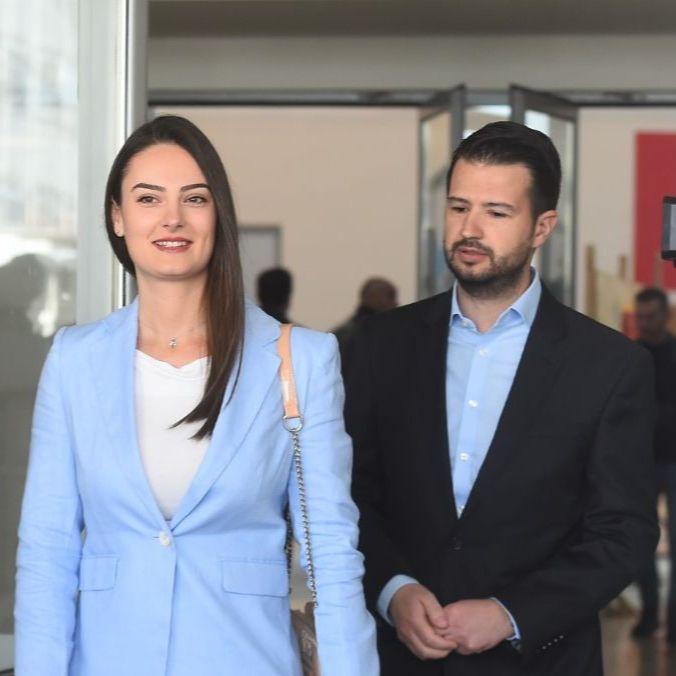 Ko je nova prva dama Crne Gore: Sa Jakovom ima troje djece i divan brak