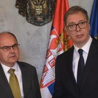 Oglasio se Vučić nakon sastanka sa Šmitom: Poručio šta neće podržati
