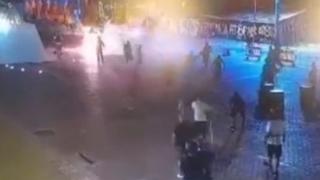Video / Pojavili su se novi snimci nereda navijača Dinama i AEK-a: Otkriveno još detalja