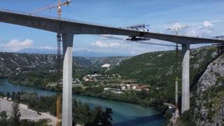 Video / Most Počitelj na Koridoru 5C spojen sa lijevom obalom Neretve