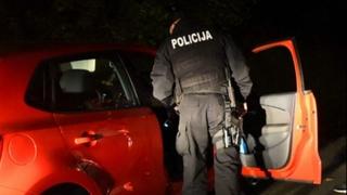 Policija u Hadžićima oduzela automobil: Vozač u registru kazni ima dug od 37.285 KM