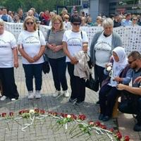 Dan bijelih traka u Prijedoru: Kritike vlastima zbog nepostojanja spomenika ubijenoj djeci