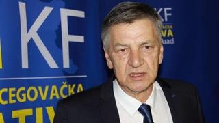 Kasumović: Uzunović se prodao NES-u u Cazinu, pa je prešao kod Rame Isaka koji mu je otkupio dugove