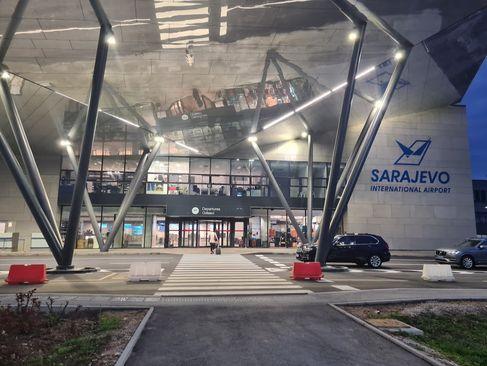 Aerodrom Sarajevo - Avaz