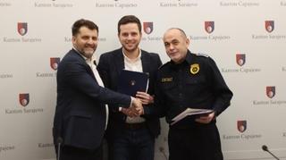 Policajcima u Kantonu Sarajevo povećane plaće za 200 KM