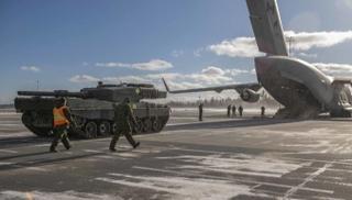 Kanada poslala prvi tenk Leopard 2 Ukrajini