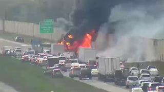 Stravična nesreća na Floridi: Avion sa pet putnika udario u automobil, uslijedila eksplozija