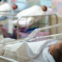 U UKC-u Tuzla rođeno devet, a u Općoj bolnici "Prim. dr. Abdulah Nakaš" dvije bebe