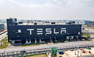 Tesla će izgraditi novu fabriku baterija u Šangaju