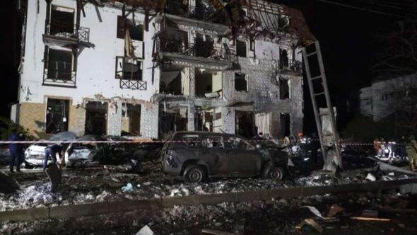 U ruskom raketnom napadu na Černihiv najmanje 13 ubijenih