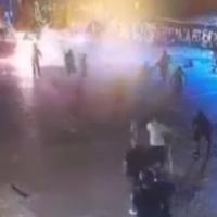 Video / Pojavili su se novi snimci nereda navijača Dinama i AEK-a: Otkriveno još detalja