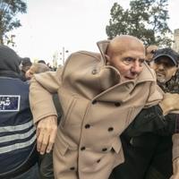Demonstranti u Tunisu prkose zabrani protesta tražeći oslobađanje zatvorenika