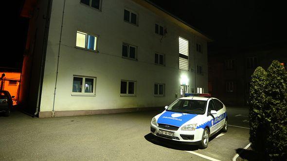 Policijska stanica Teslić - Avaz