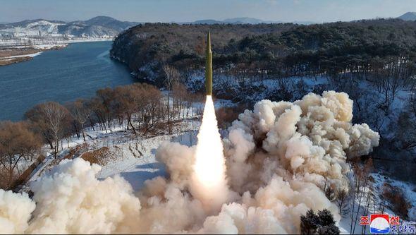 Sjeverna Koreja ispalila raketu - Avaz