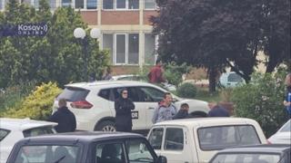U Klinički centar u Severnoj Mitrovici primljeno 10 osoba nakon sukoba policije i građana