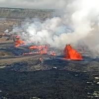 Vulkan na Havajima počeo da izbacuje užarenu lavu