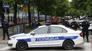 Drama na benzinskoj pumpi u Beogradu: Rus prijetio da će komadom stakla prerezati vrat