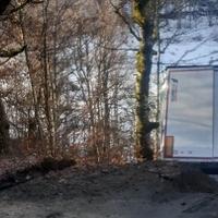 Strašni prizori: Prevrnuti kamion kod Olova i dalje čeka na izvlačenje