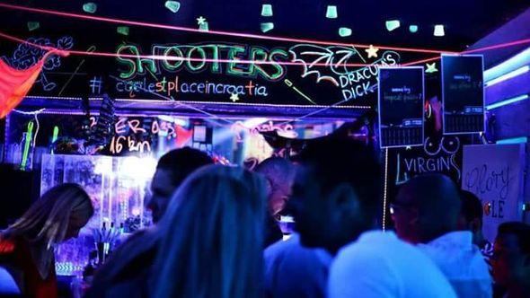 Splitski bar "ShotGun" - Avaz