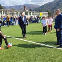 Premijer Nikšić posjetio Grad Konjic, otvorena i dva školska dvorišta