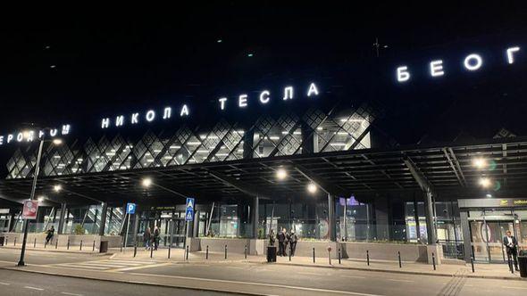Aerodrom Nikola Tesla - Avaz